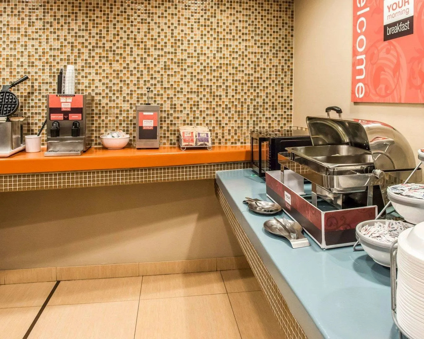 Hometowne Studios & Suites By Red Roof Washington