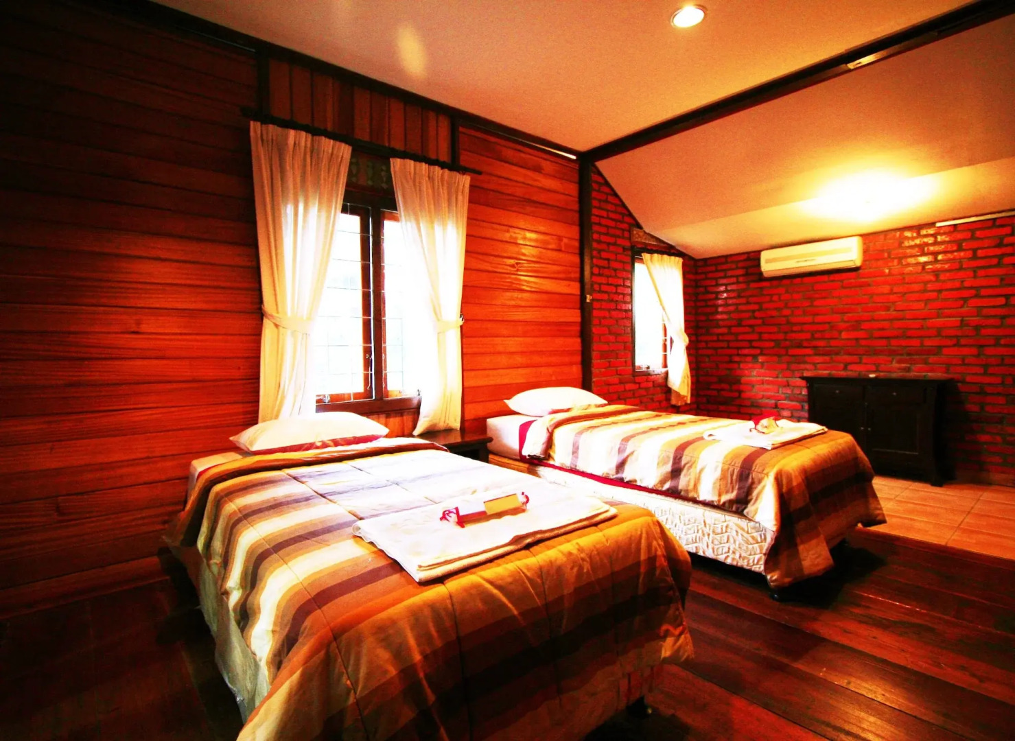 Jambuluwuk Convention Hall & Resort Puncak