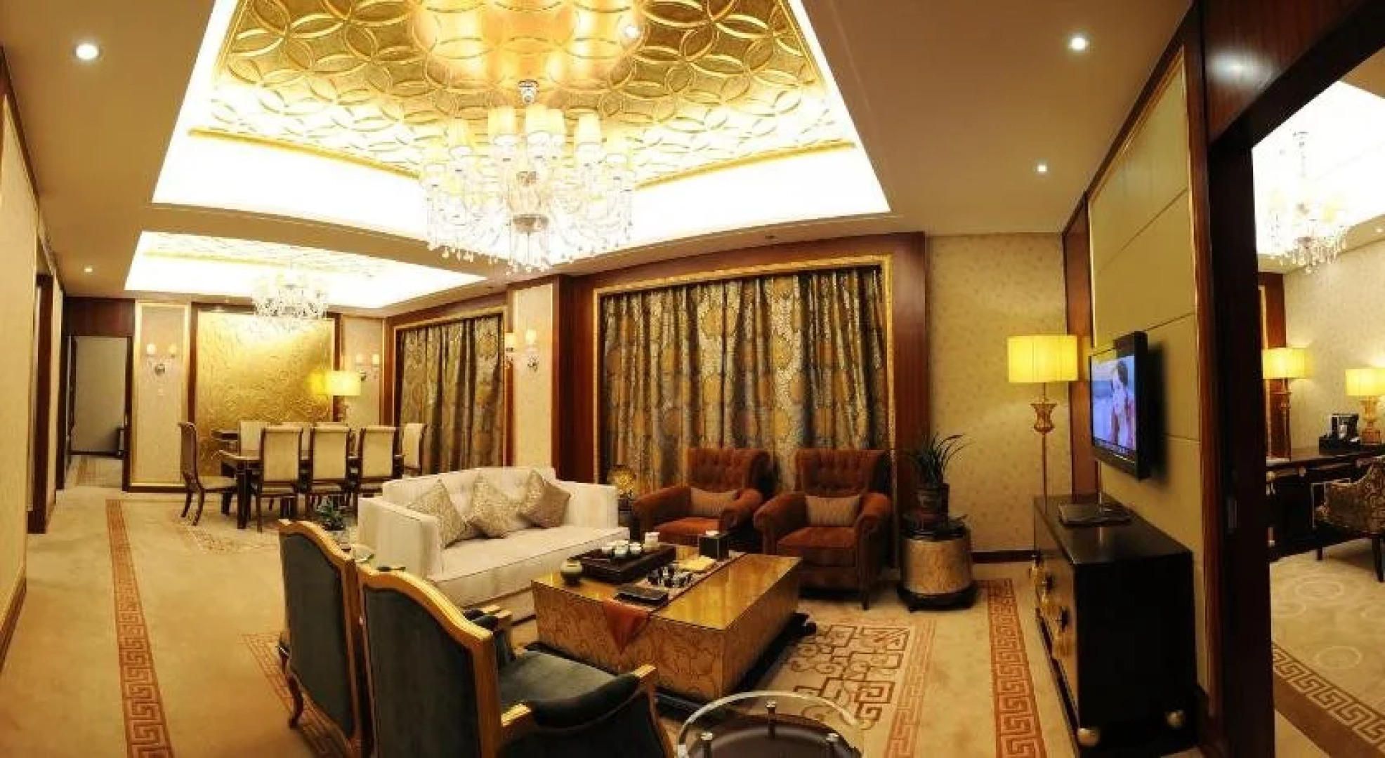 Zhong Heng International Hotel