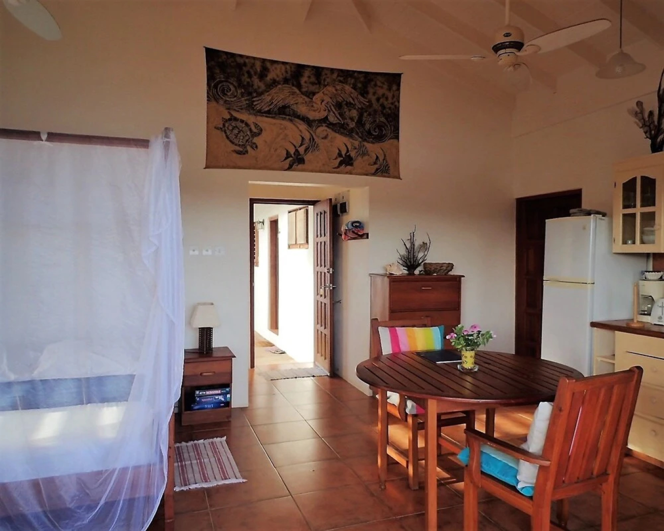 Two Bays Beach Villa Apartment and Studios