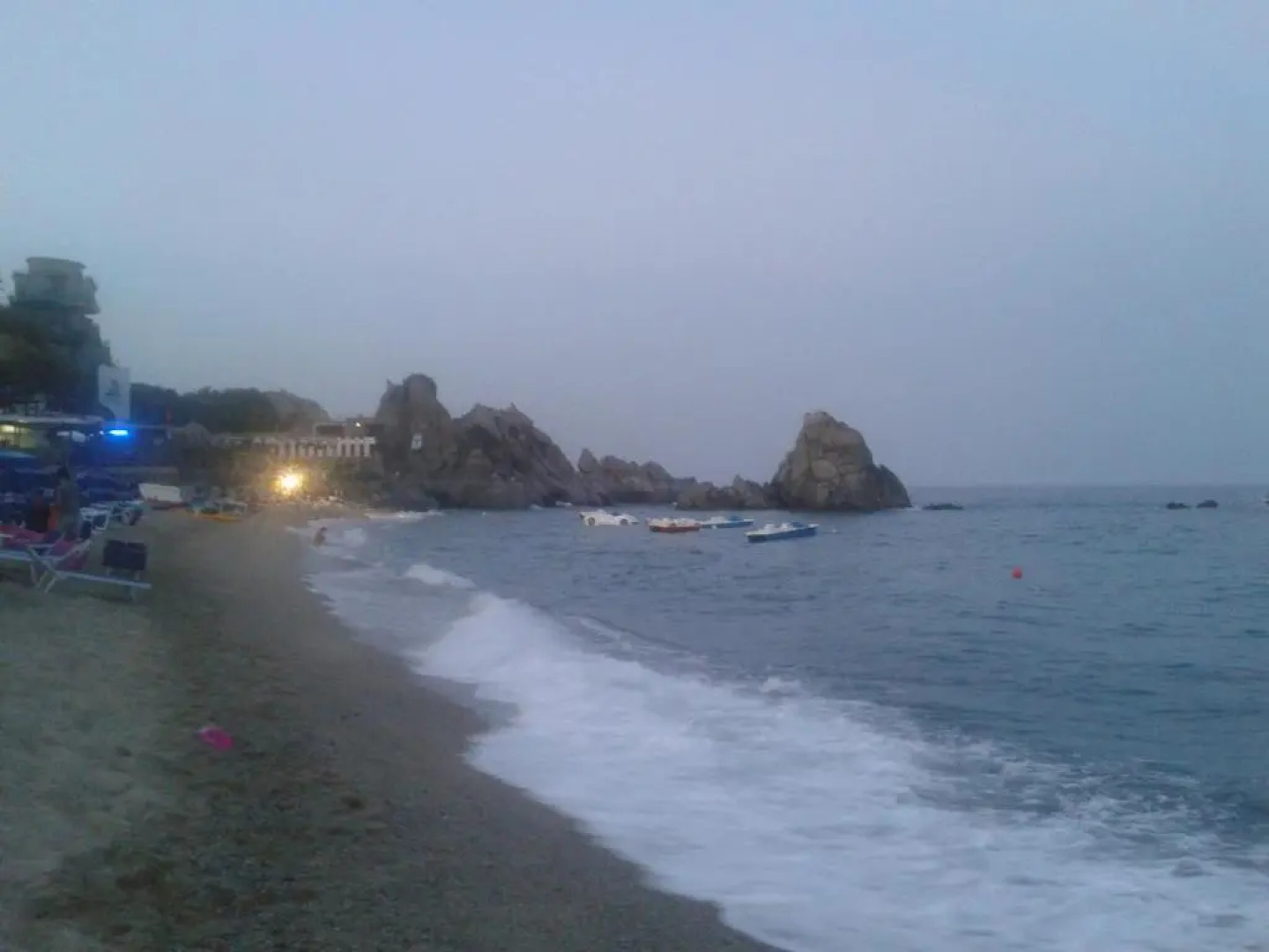 Residence a 150 metri dal mare e dalla scogliera di Pietragrande - Montauro