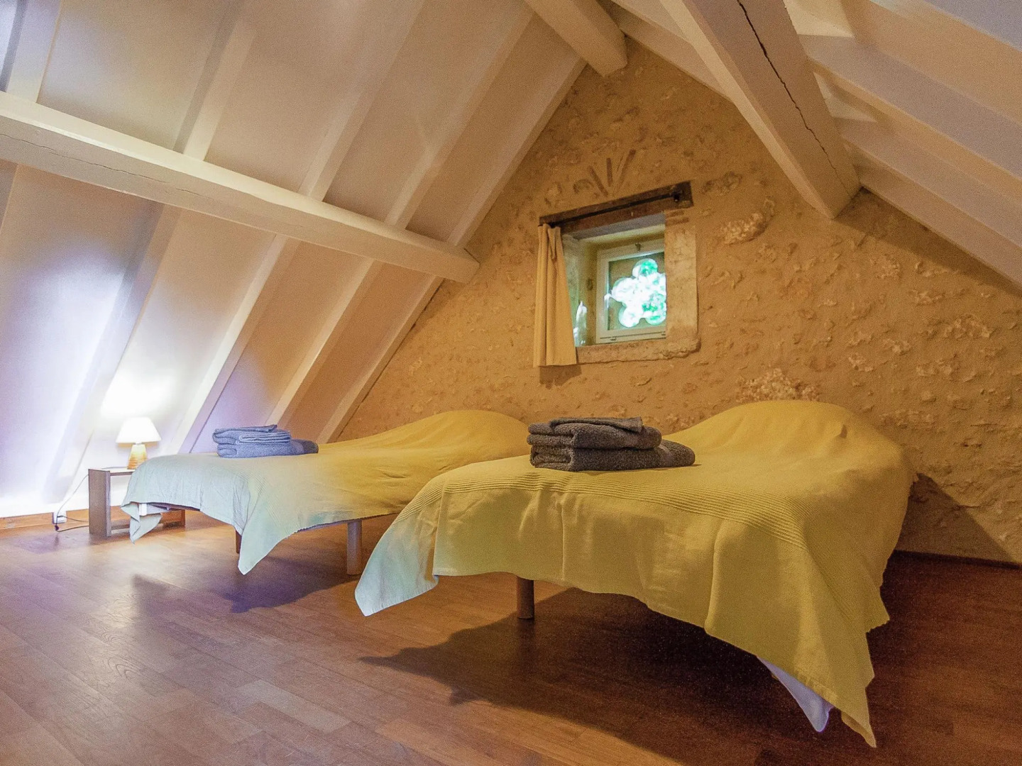 Sprawling Mansion in Aquitaine with Swimming Pool