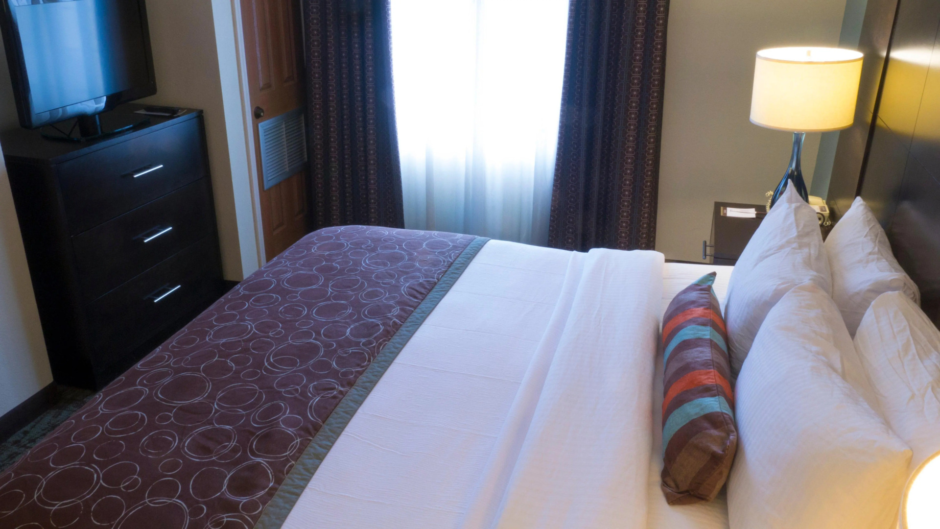 Staybridge Suites Columbus-Dublin by IHG