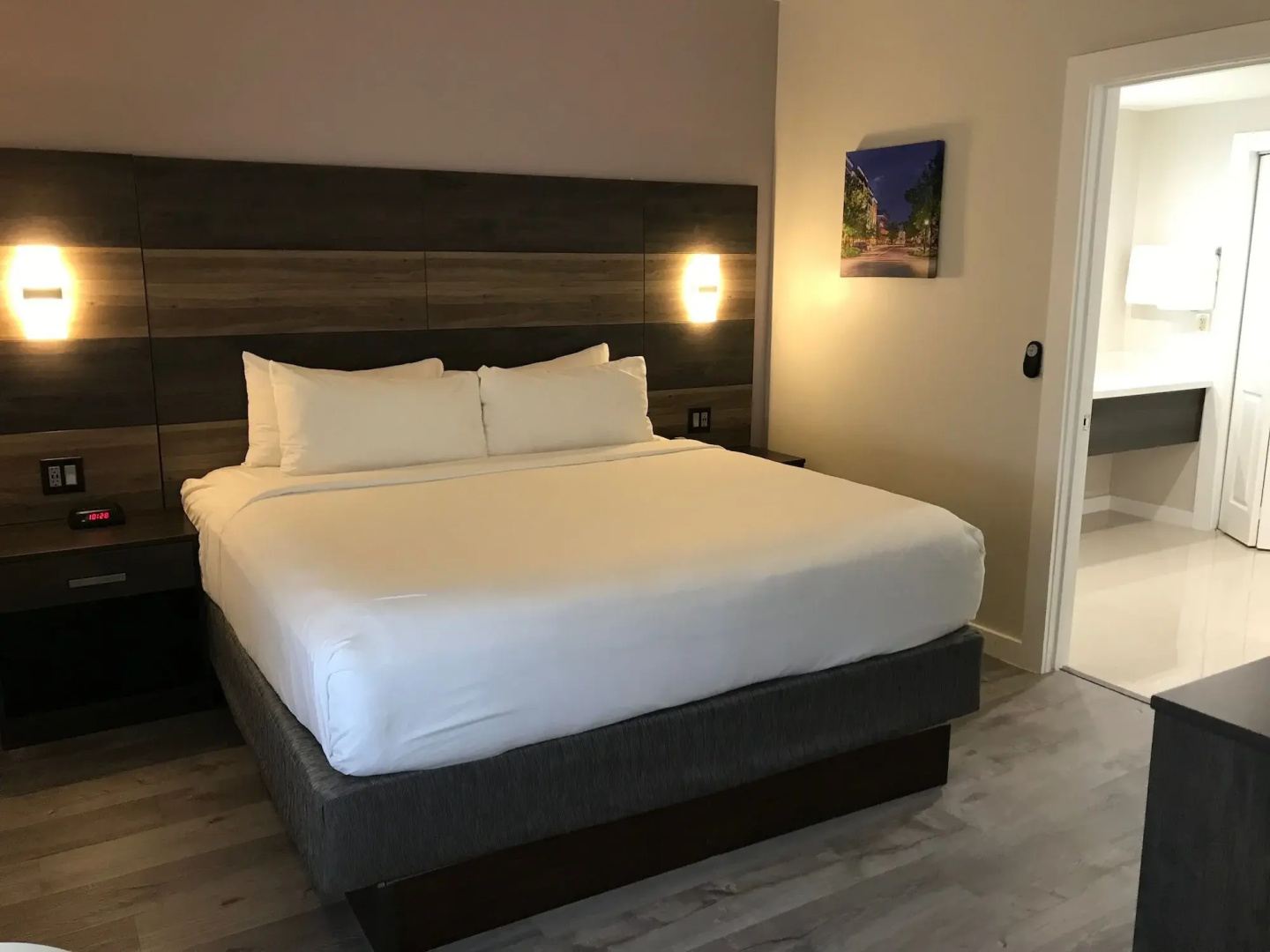 HOM Hotel Gainesville, SureStay Collection by Best Western