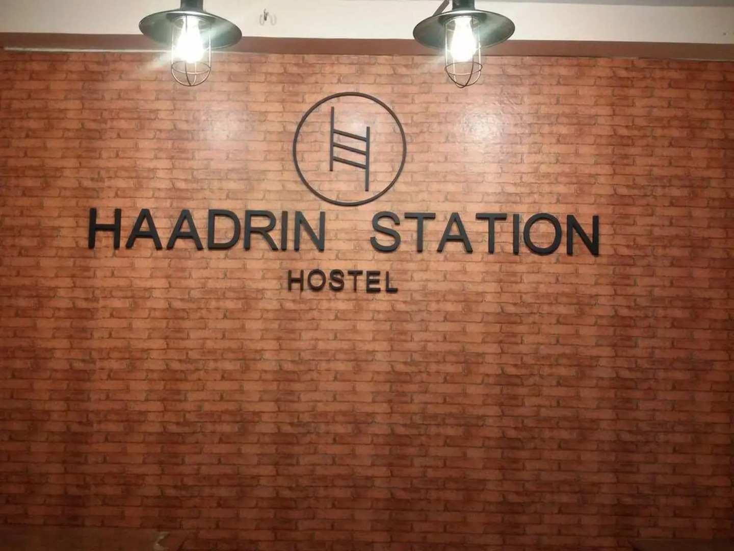 Haad Rin Station Hostel - Adults Only