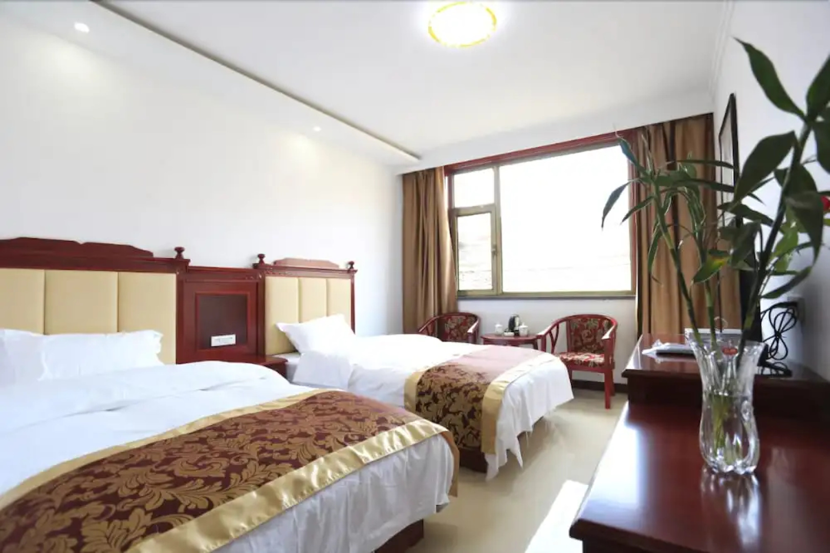 Wutai Mountain Waldorf Youth Hostel