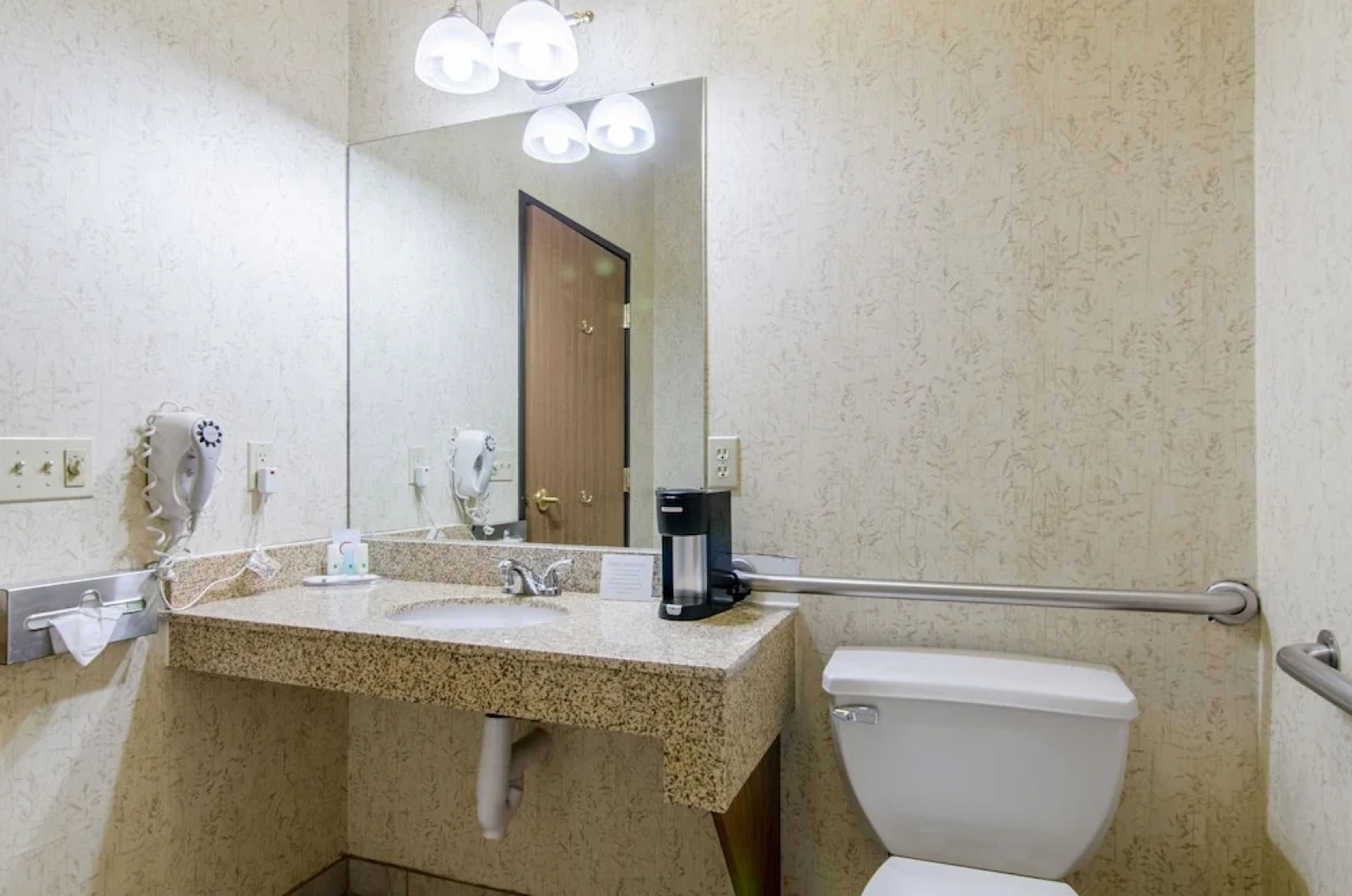 Quality Inn Near Fort Riley