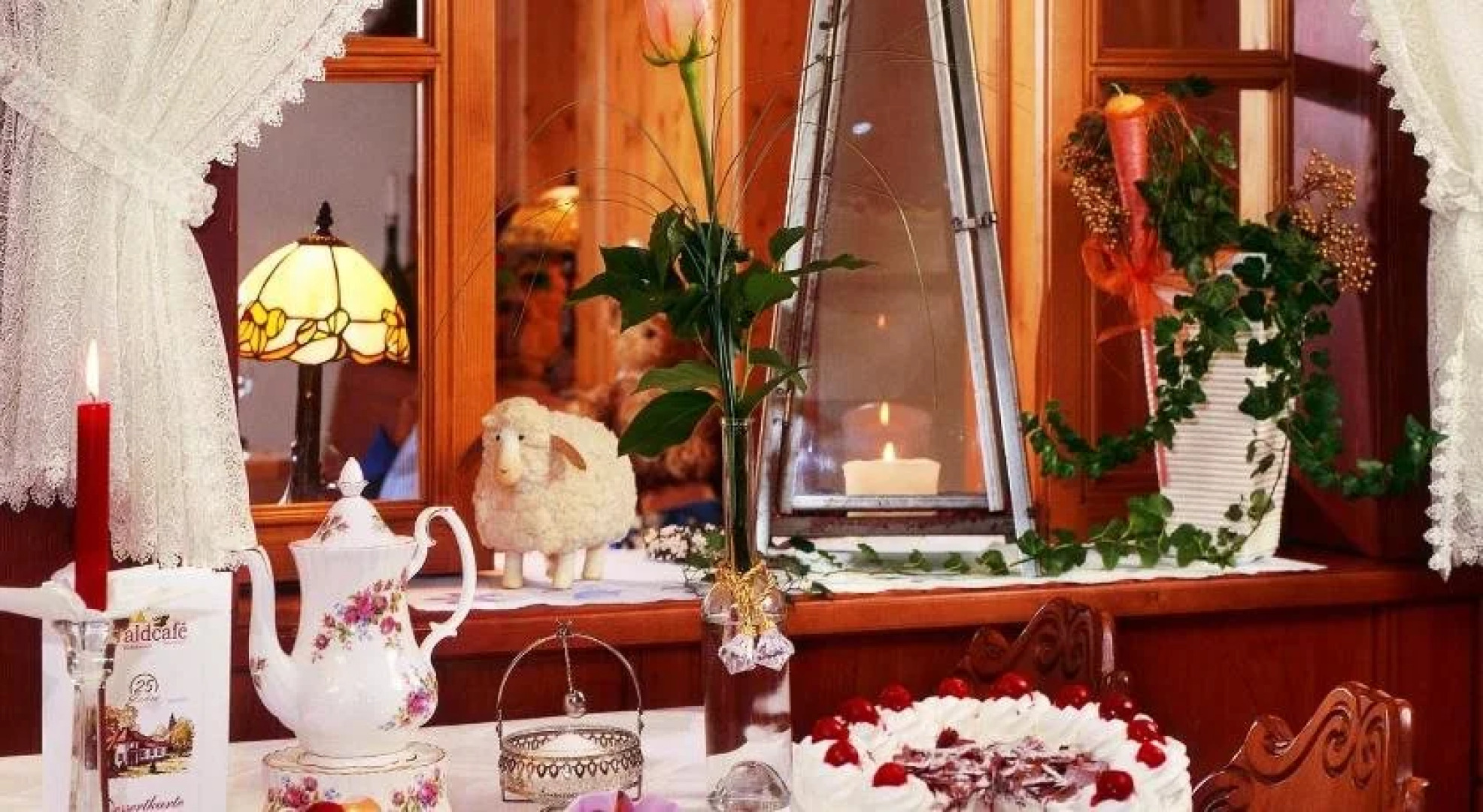 Waldcaf Hotel Restaurant