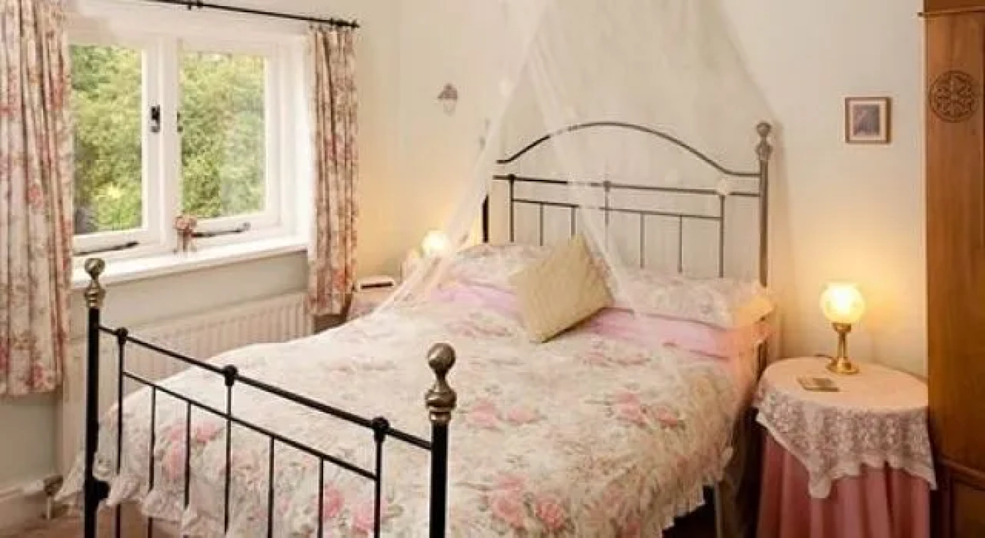 Yew Tree House - B&B