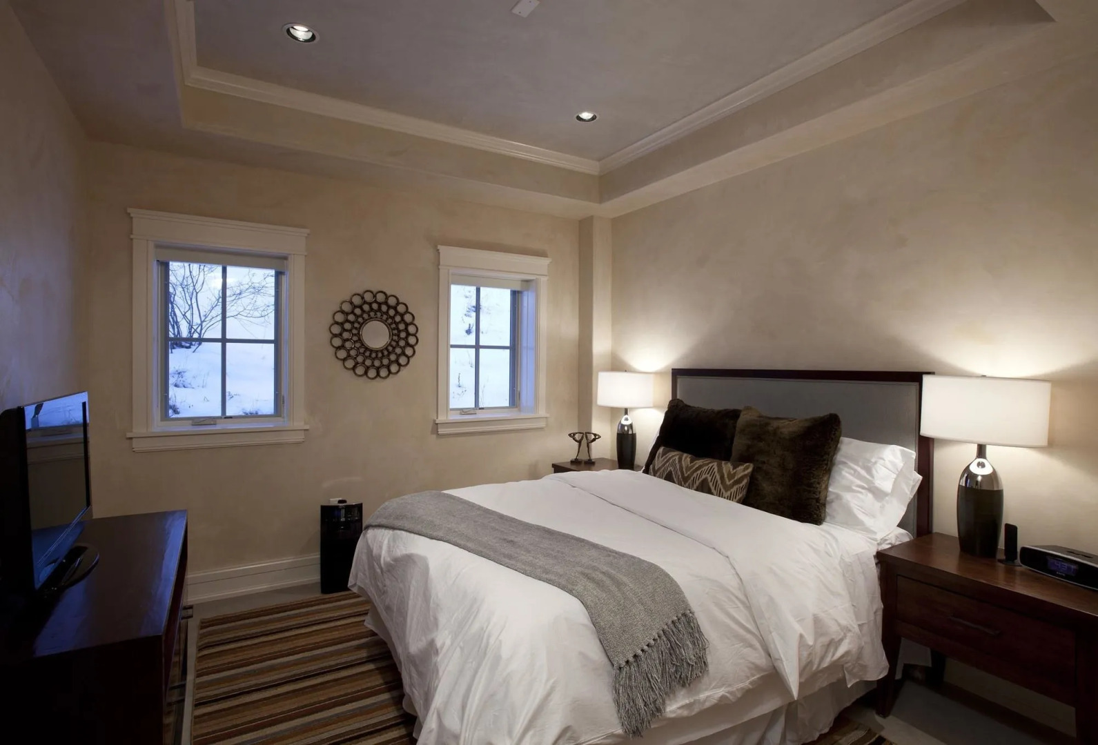 Element 52, Auberge Collection