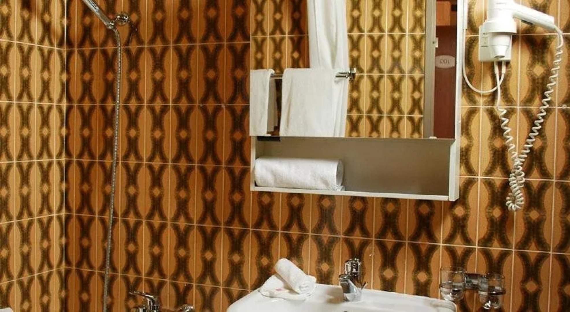 Hotel De La Vieille Tour