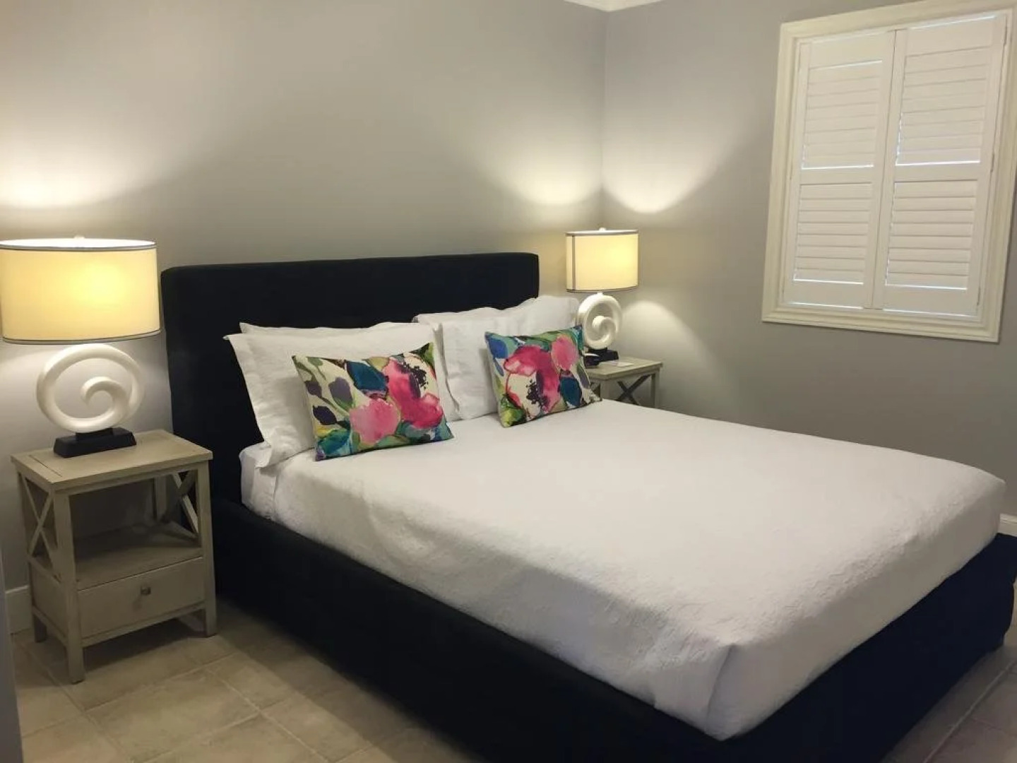 Lantern Hill & Hollow