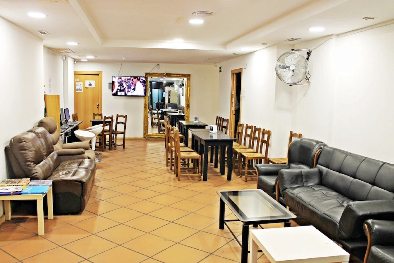 Galaxy Star Hostel Barcelona