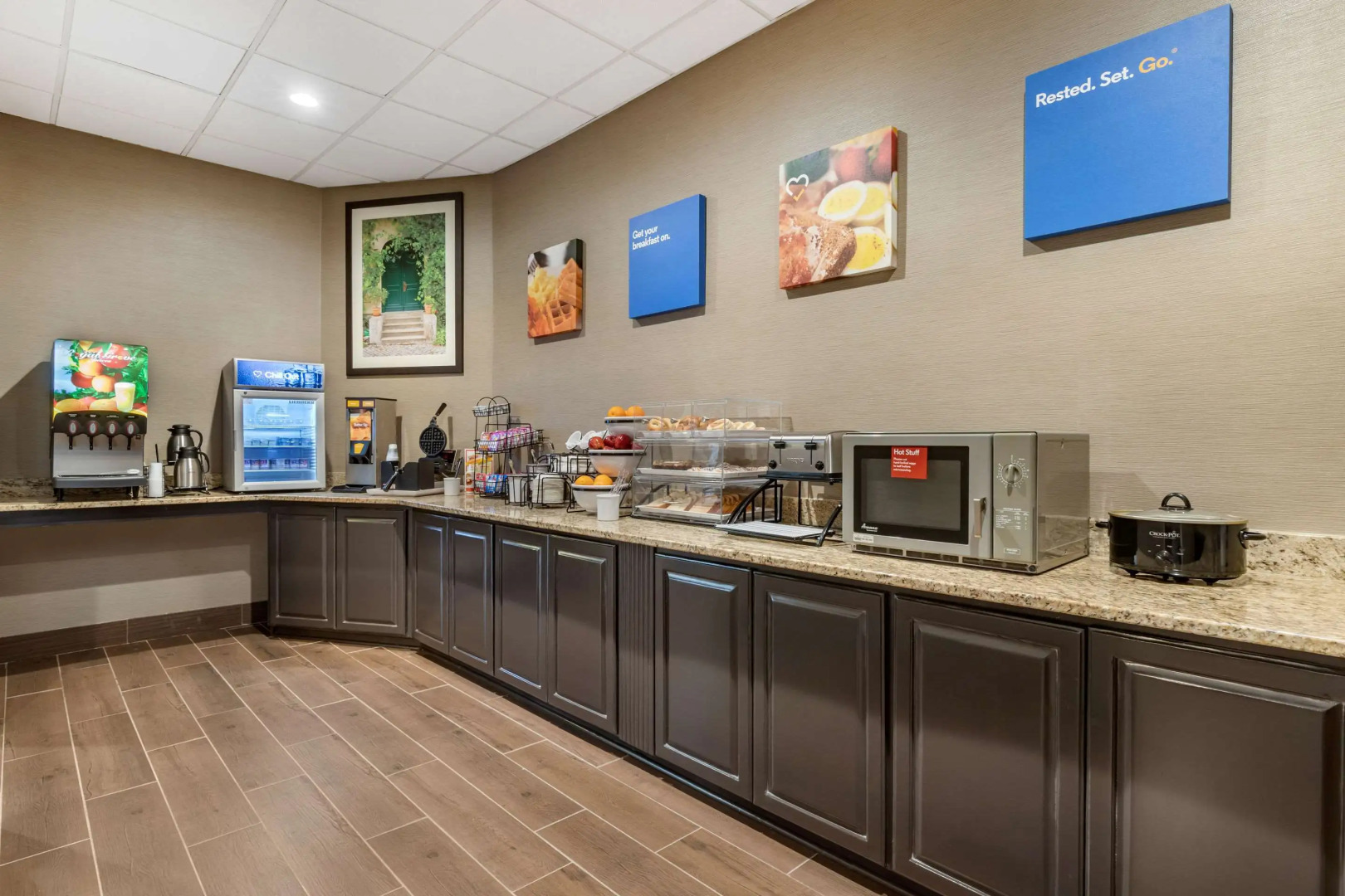 Comfort Inn & Suites near Danville Mall