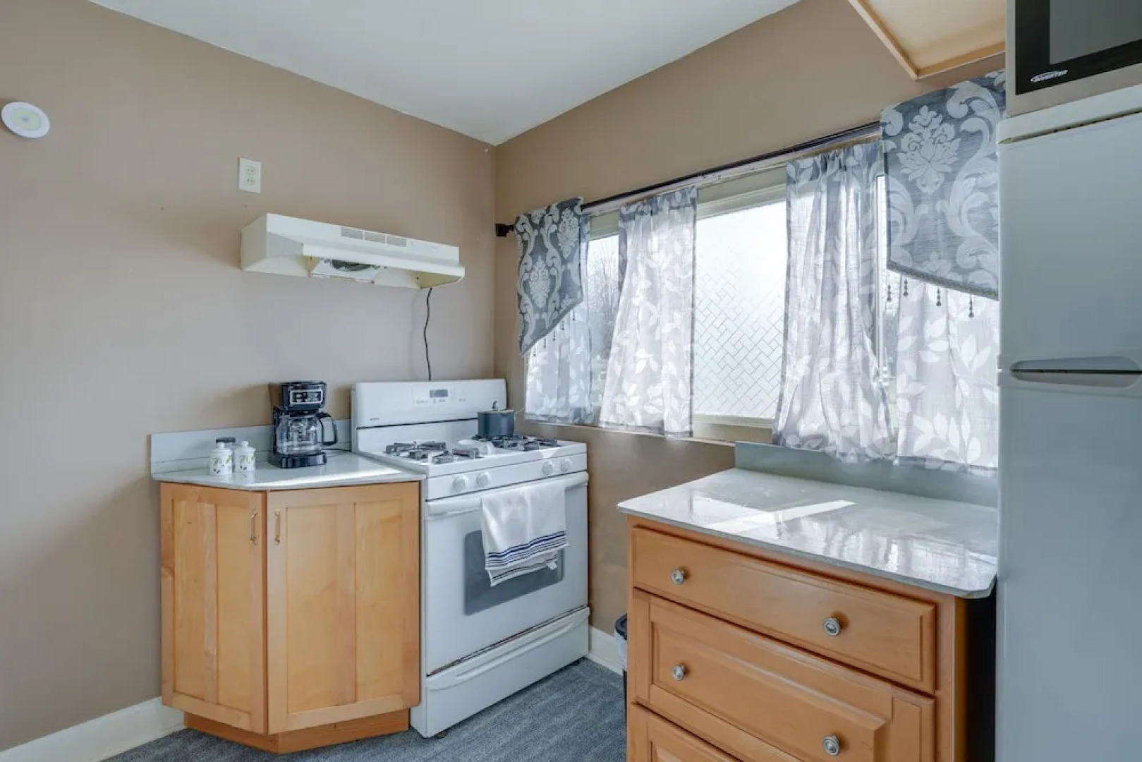 Kalamazoo Vacation Rental Near Golf & Parks!