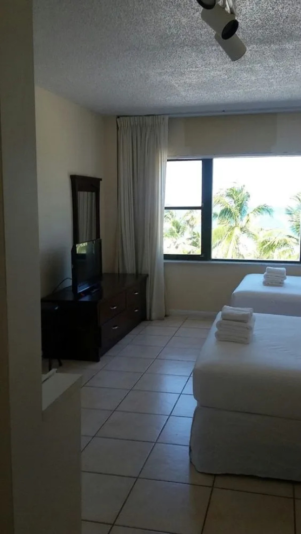 Casablanca by Design Suites Miami