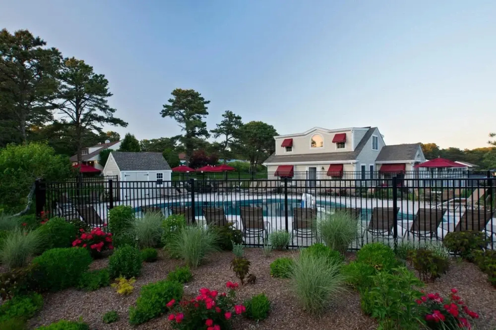 Wellfleet Motel and Lodge