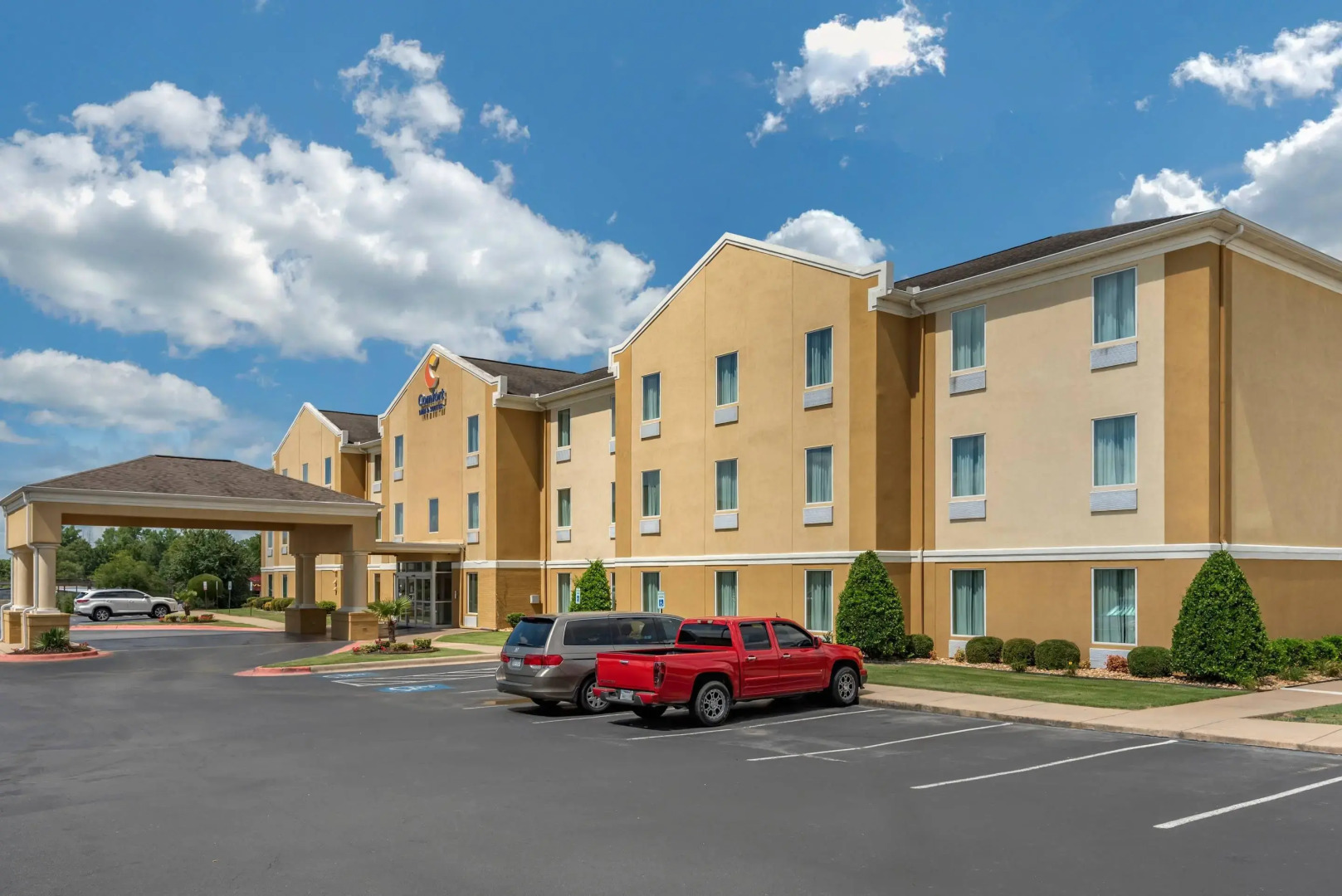 Comfort Inn & Suites Bryant - Benton