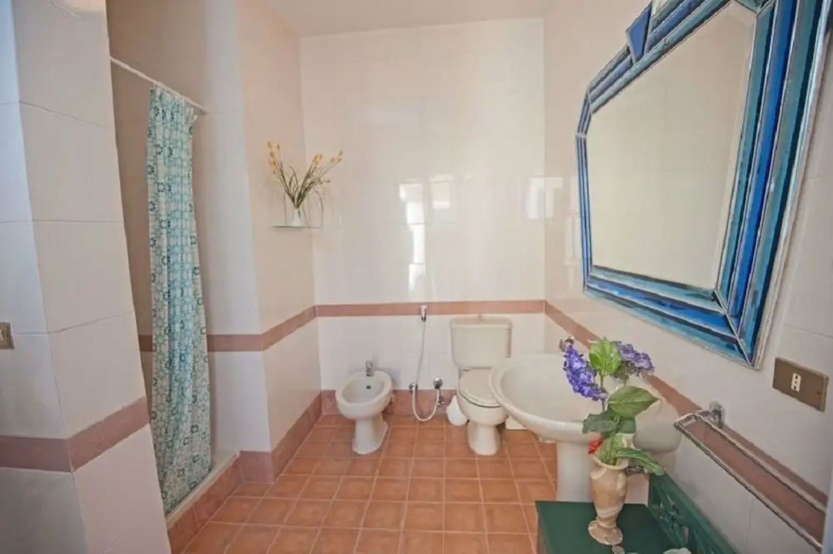 Chic 4-Bedroom White Villa for Rent in El Gouna Egypt