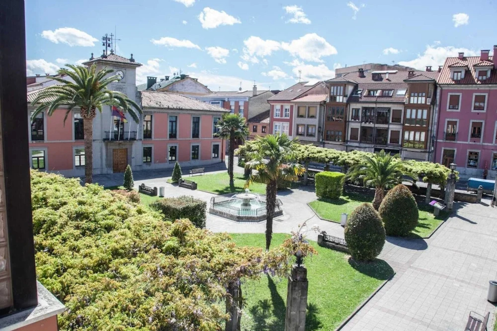 Hospedium Hotel La Casona del Conde