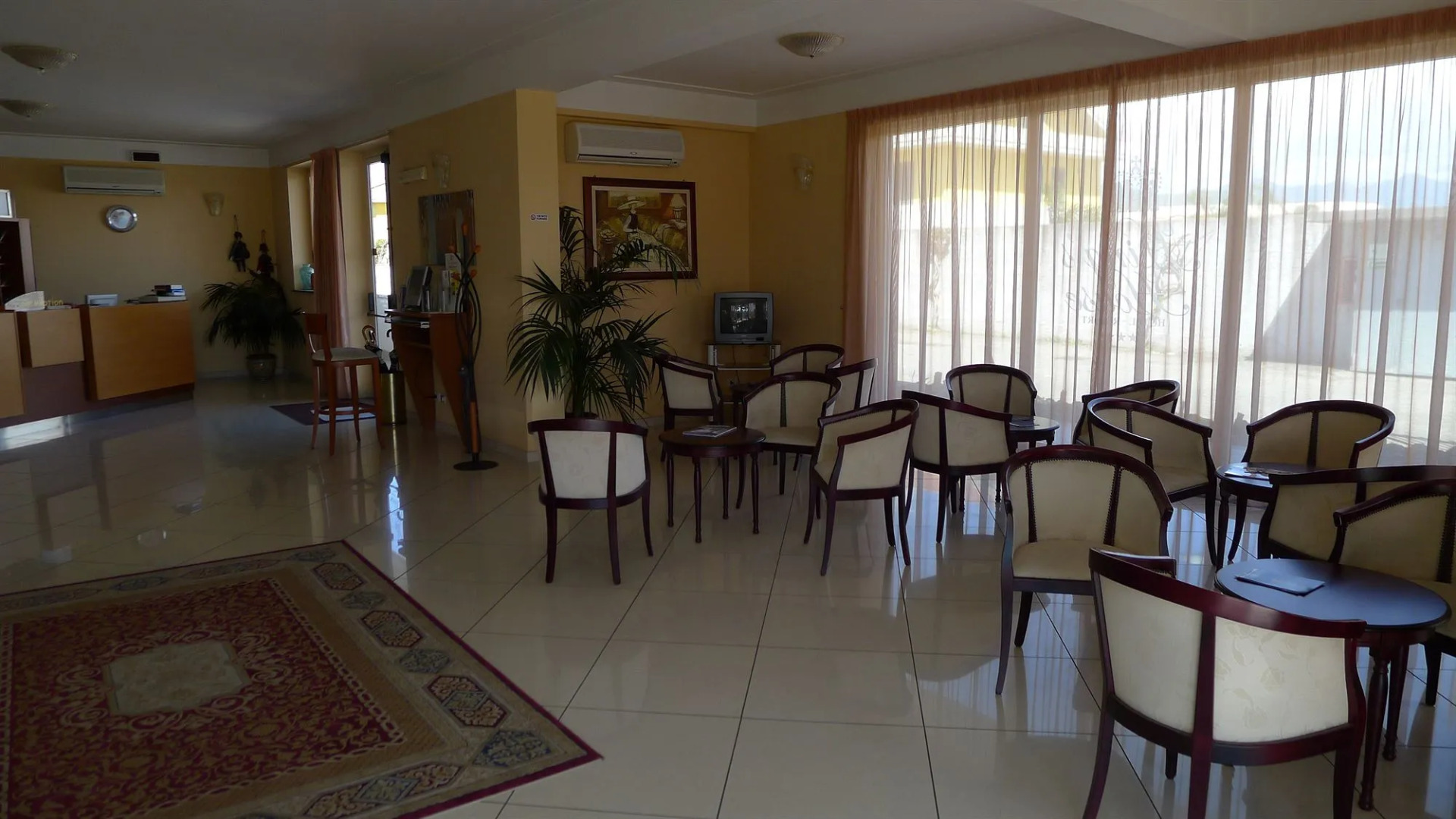 King's House Hotel Resort