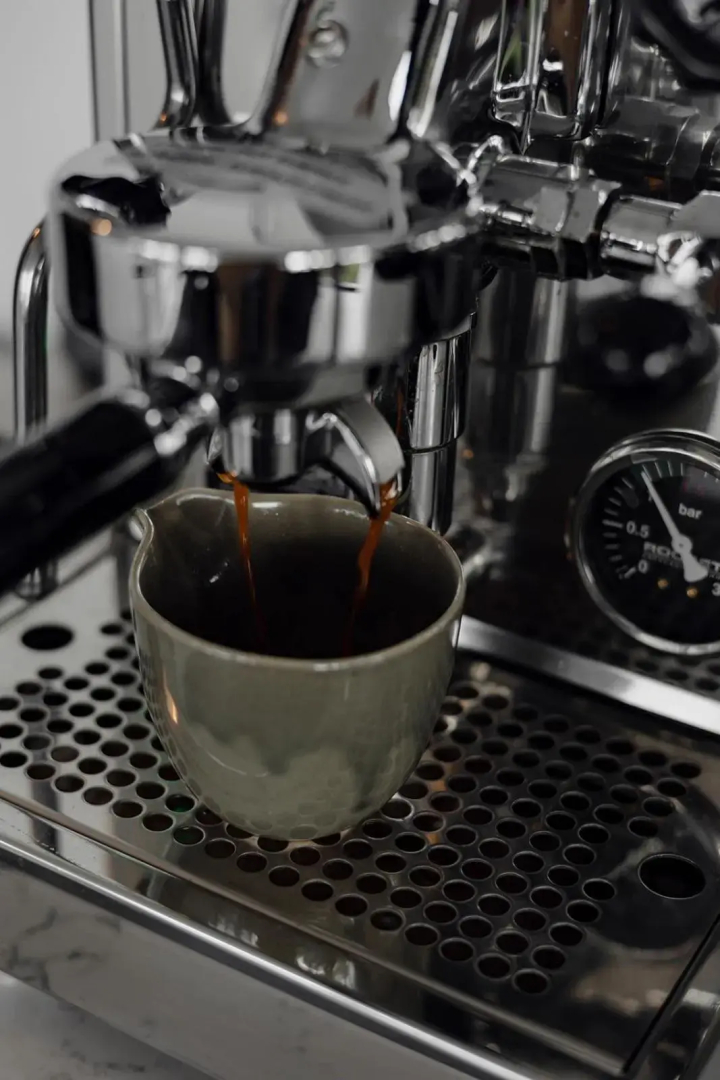 Months and Seasons - Momentary Escapes - Beach House