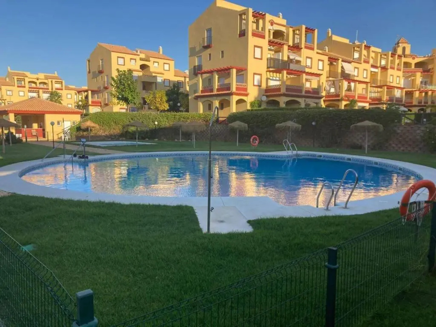 Charming 2-bed Apartment Near Ayamonte With Pool