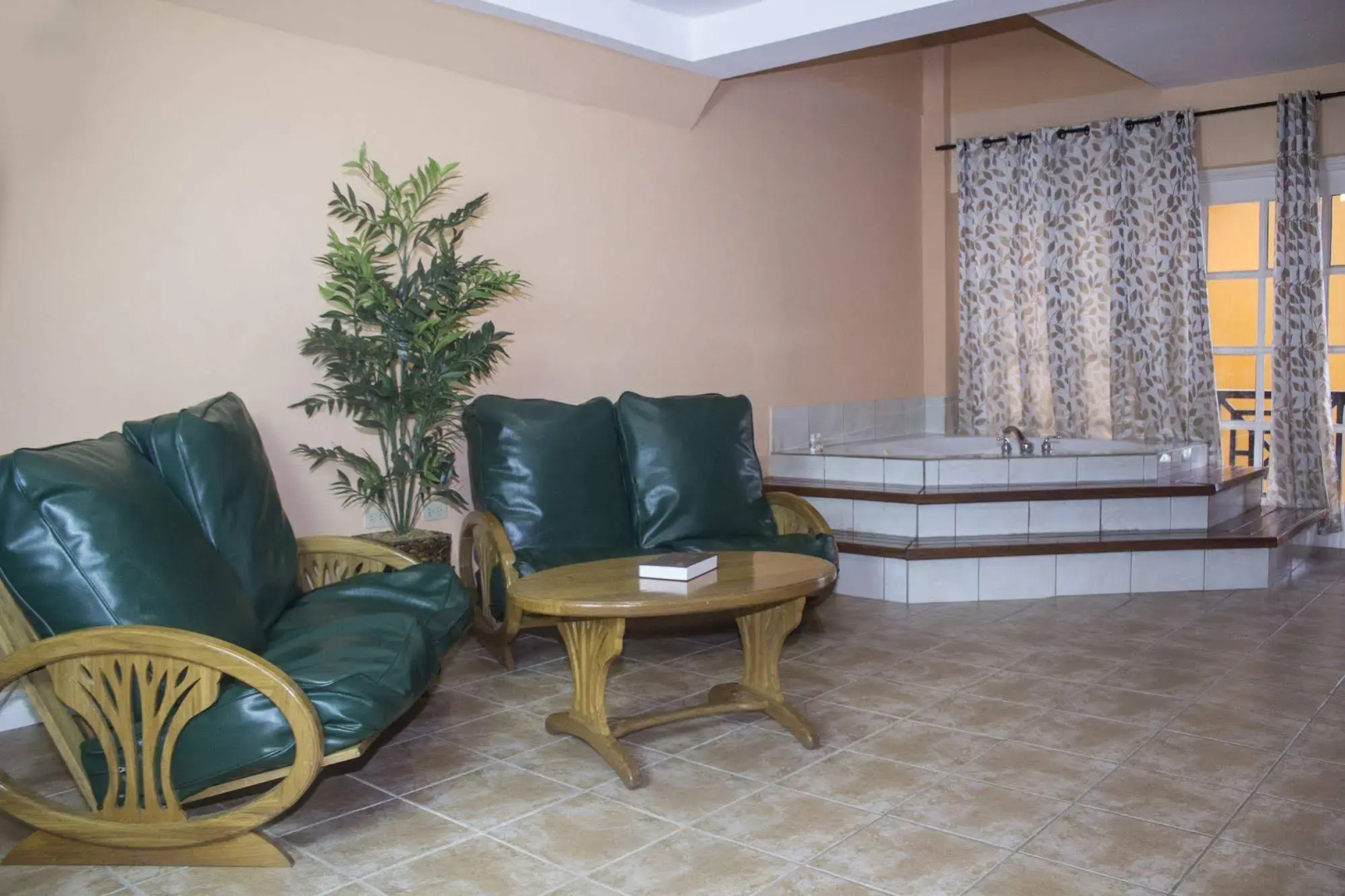 Oceans Salybia Nature Resort & Spa