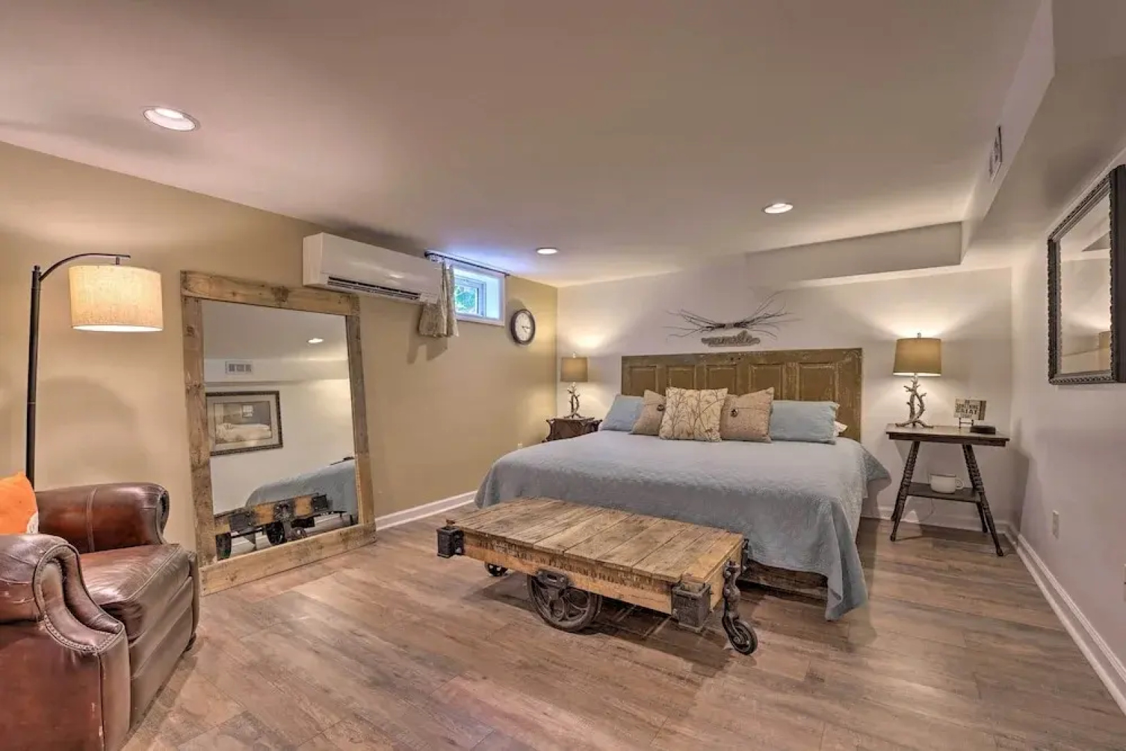 Black Mountain Retreat - Fire Pit & Near Kayaking!