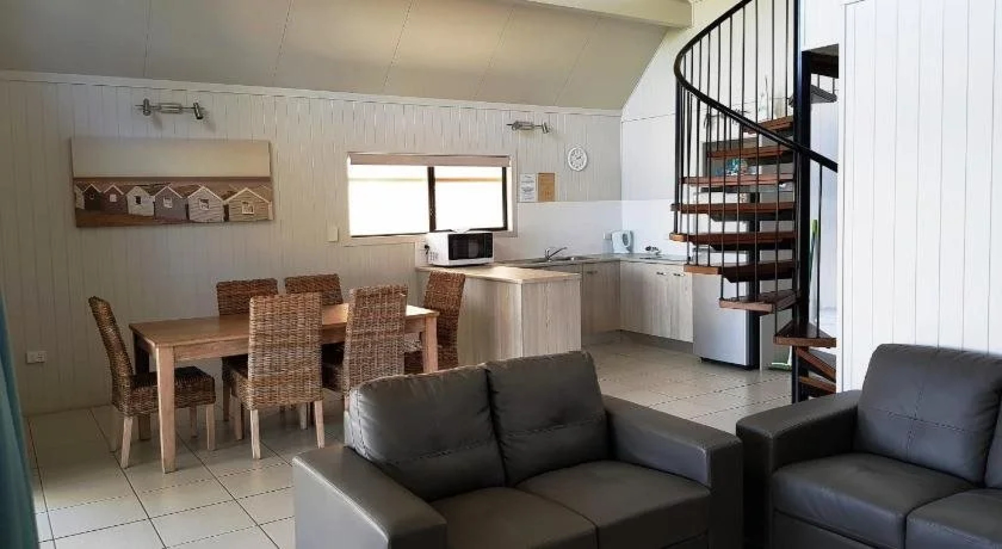 Cardwell Beachcomber Motel and Tourist Park