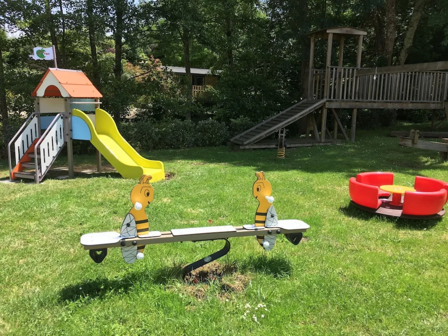 Moulin des Sandaux Village