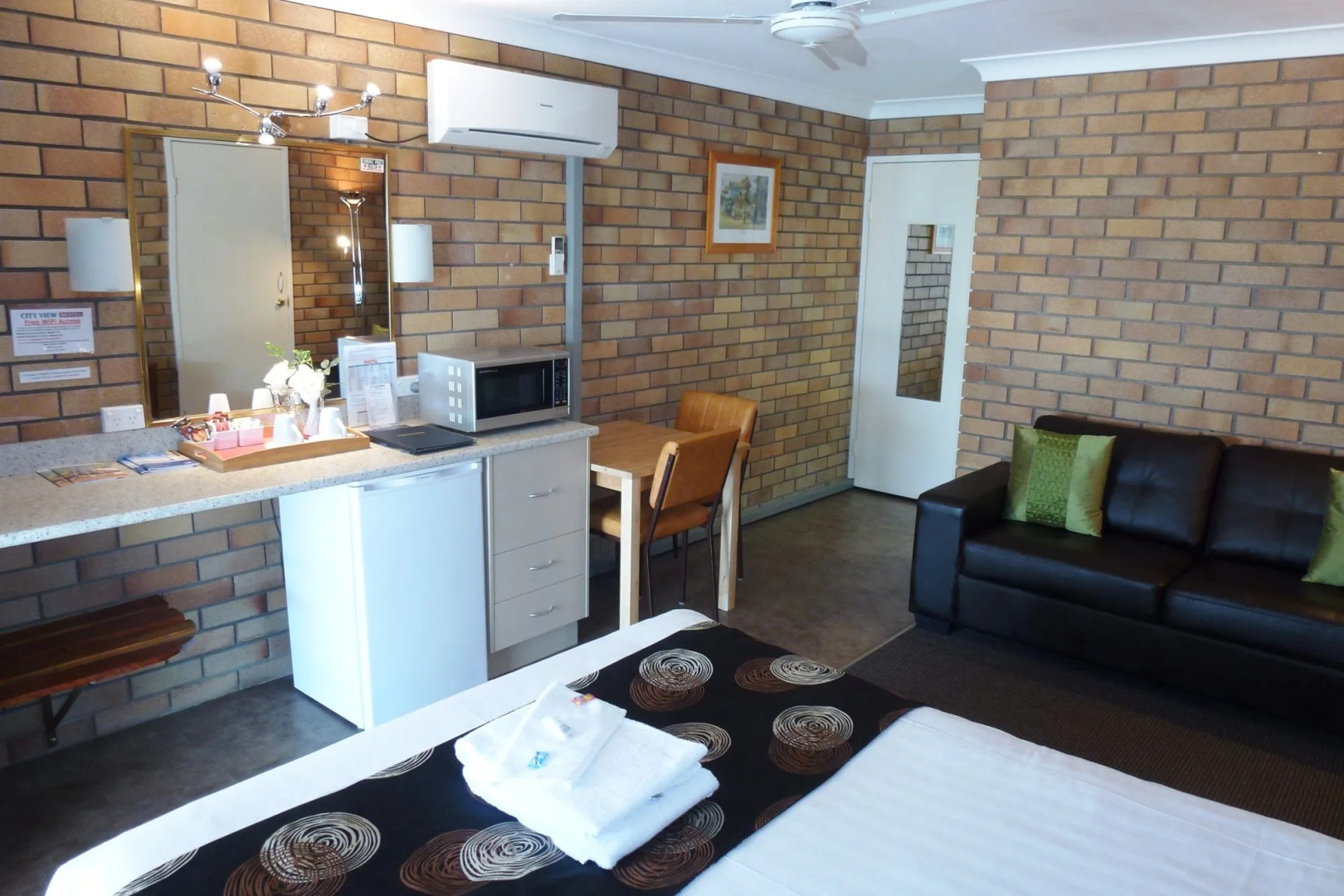 City View Motel Warwick