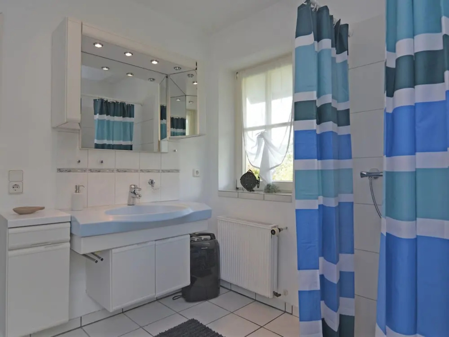 Modern Apartment in Reiste near Forest