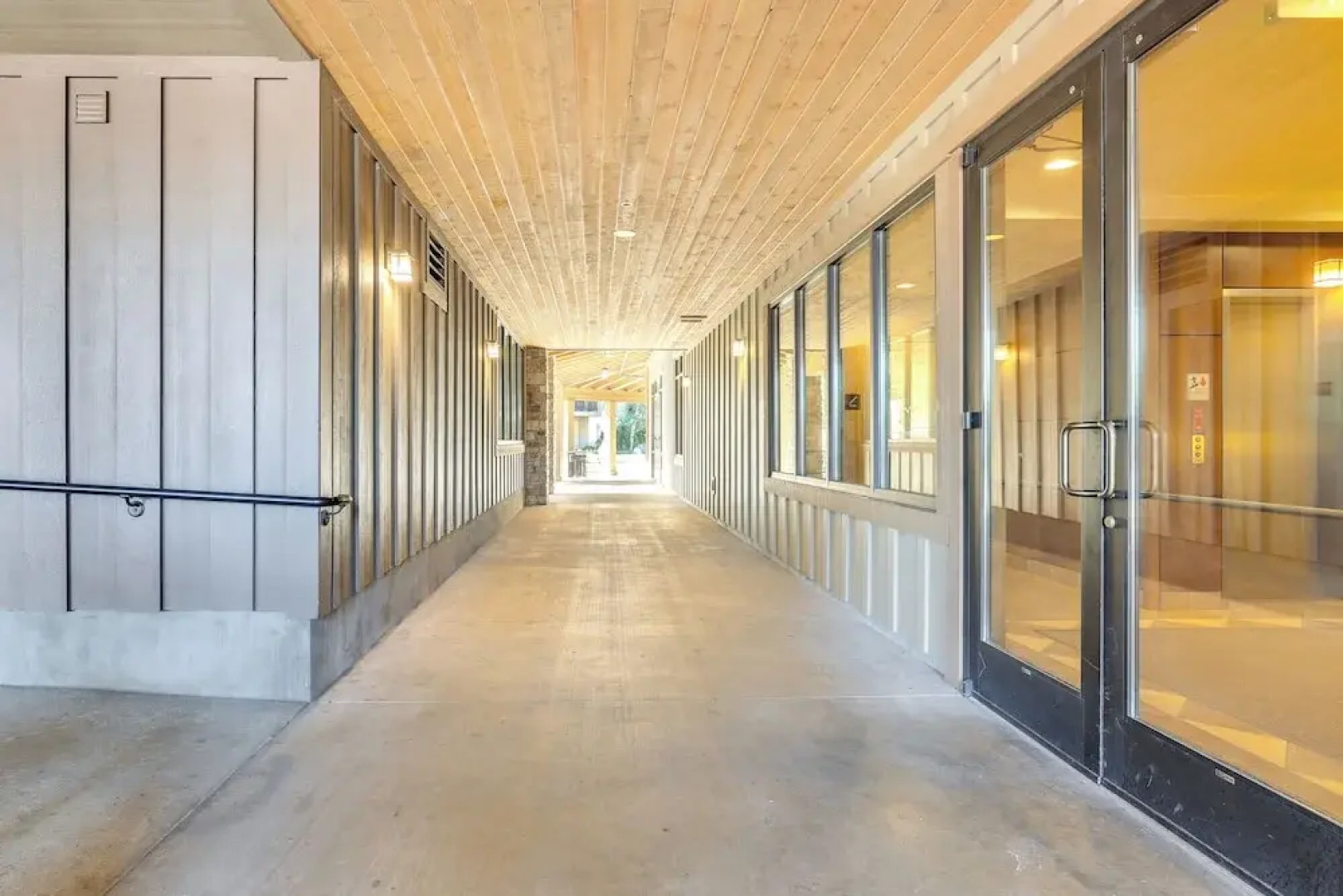 Luxury Mccall Condo 1/2 Mi to Payette Lake!