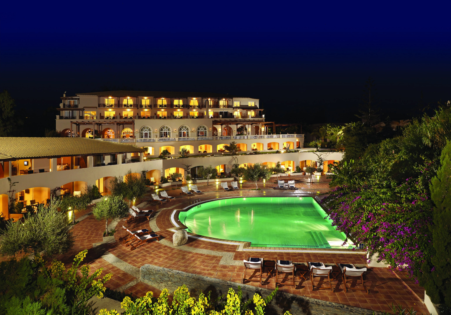 Out Of The Blue All Inclusive Resort & Spa