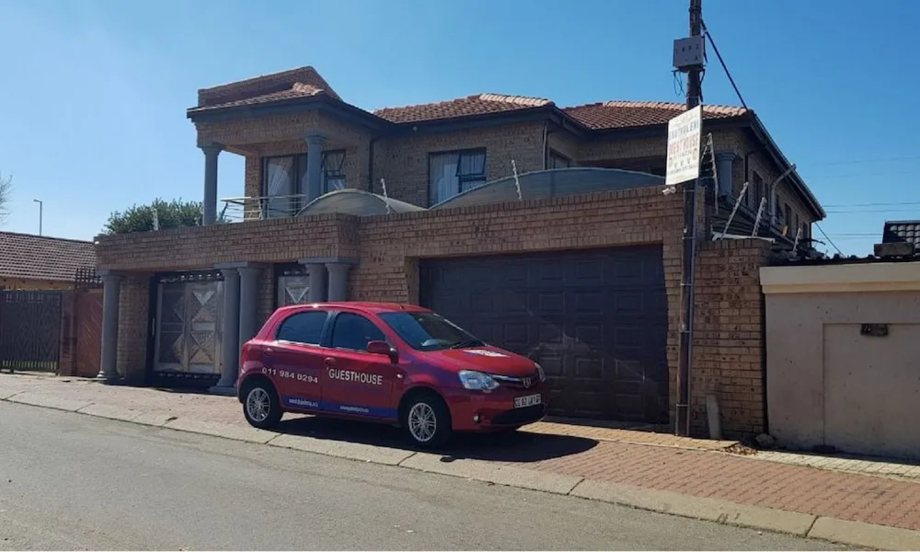 Ekuthuleni Guest House - Soweto