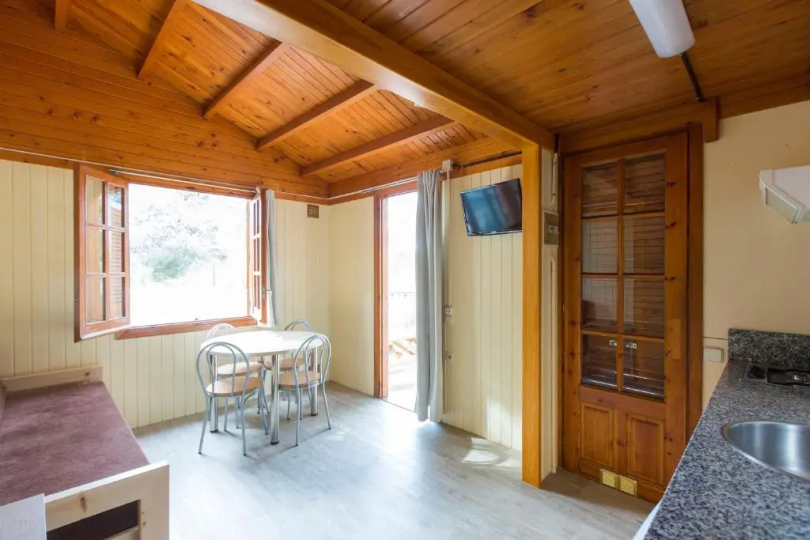 Camping Vilanova Park (SunLodge)