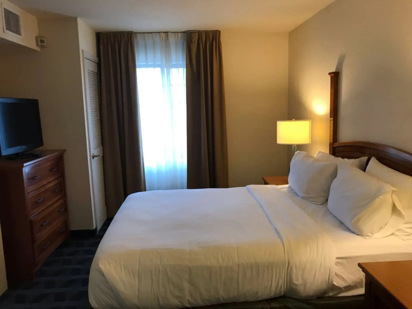 Staybridge Suites Allentown Bethlehem Airport by IHG