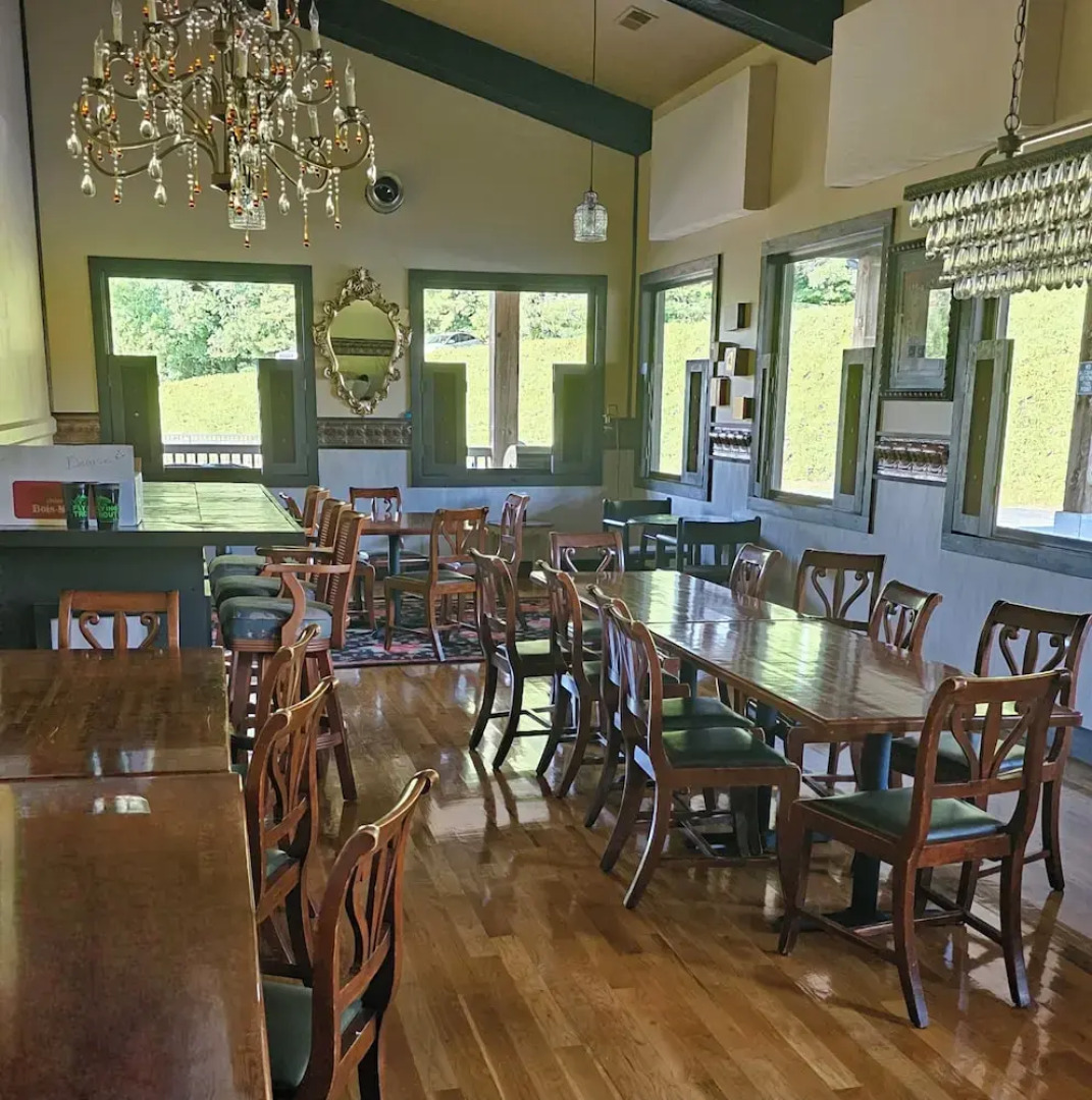 Copperhead Lodge and Resort Cabin Rentals