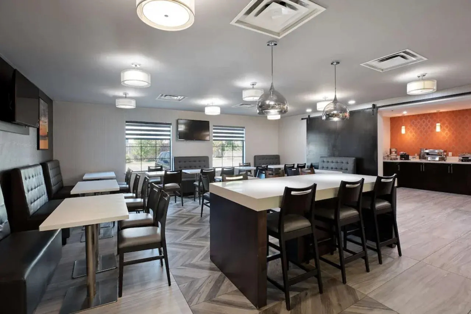 Best Western Plus Executive Inn