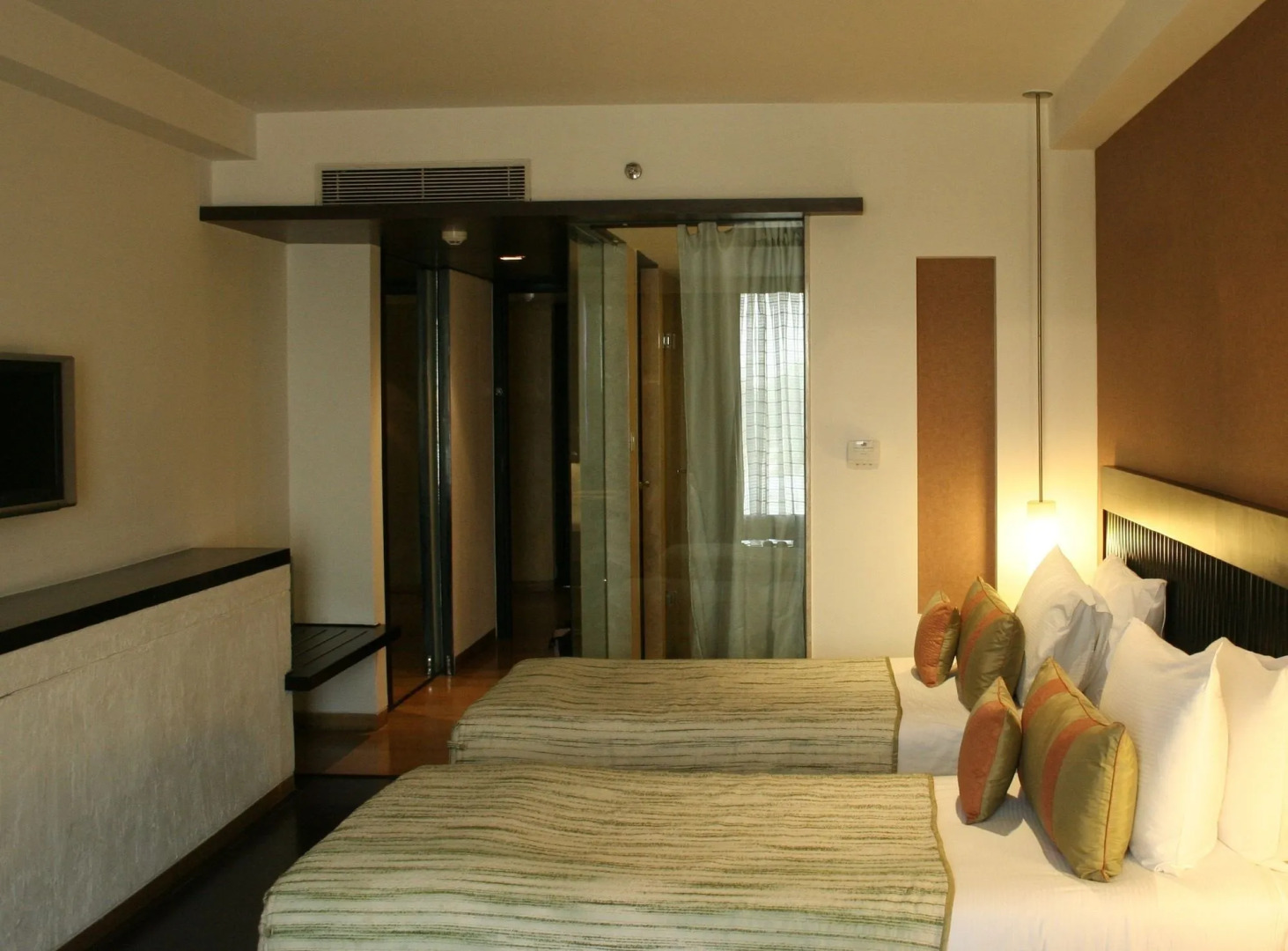 Mosaic Original, Noida