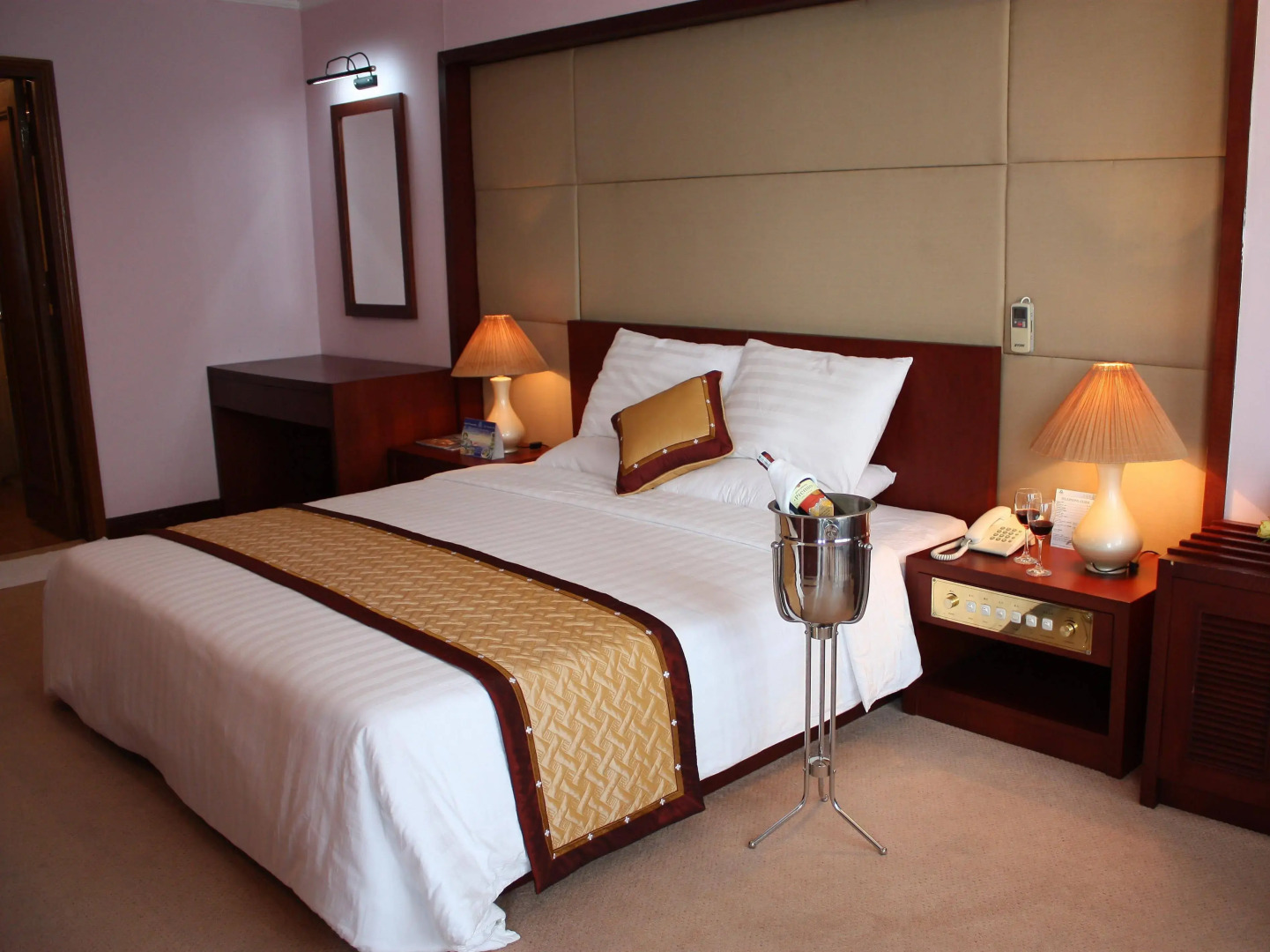 Halong Pearl Hotel