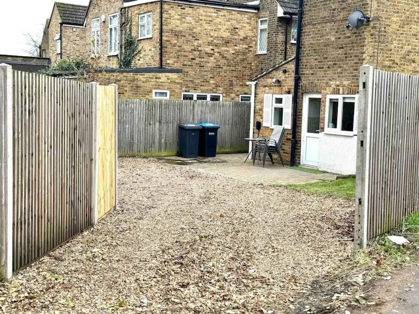 Detached 4beds - Windsor, Heathrow & London Access