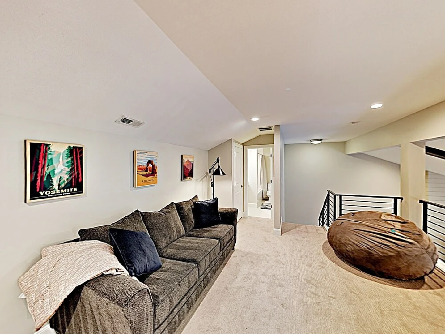 New-build Near Deer Valley W/ Private 2-car Garage 3 Bedroom Townhouse