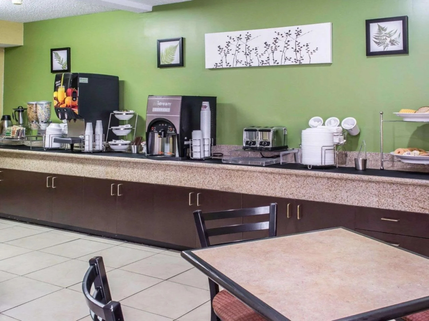 Sleep Inn Wytheville I-77 and I-81