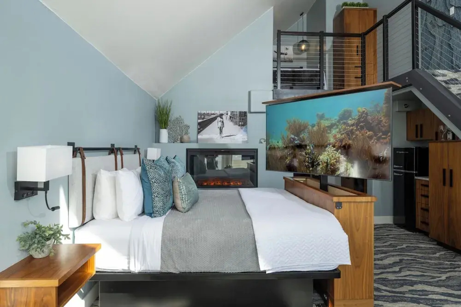 Seaside Oceanfront Inn
