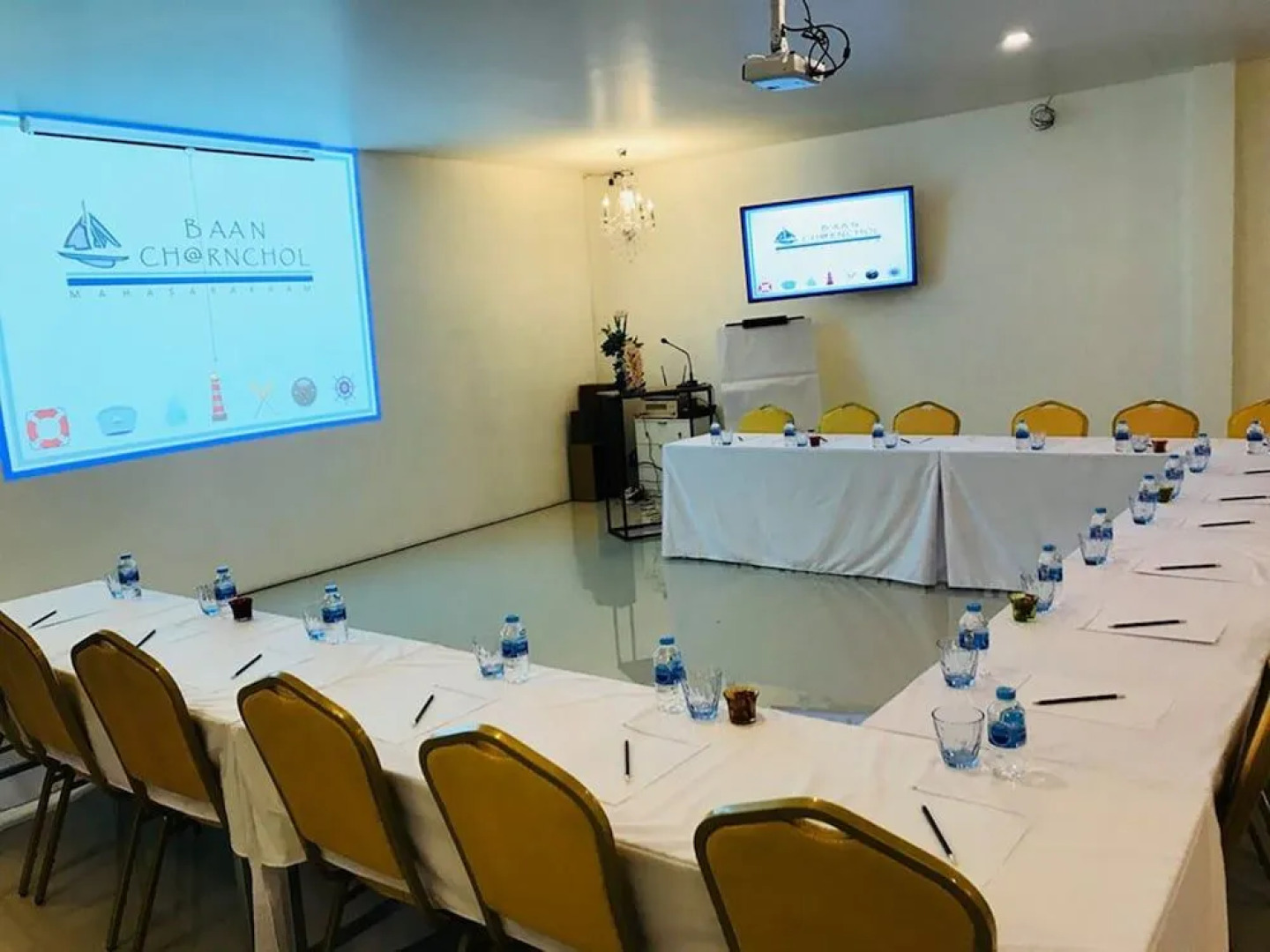 Baan Charnchol Resort Mahasarakham