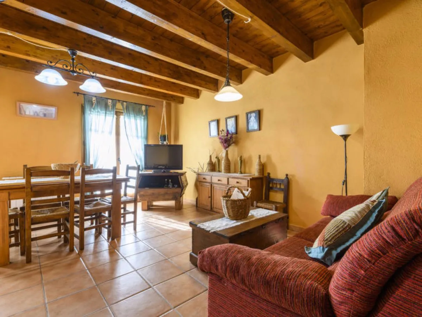 House Angelita Olocau del Rey 13406