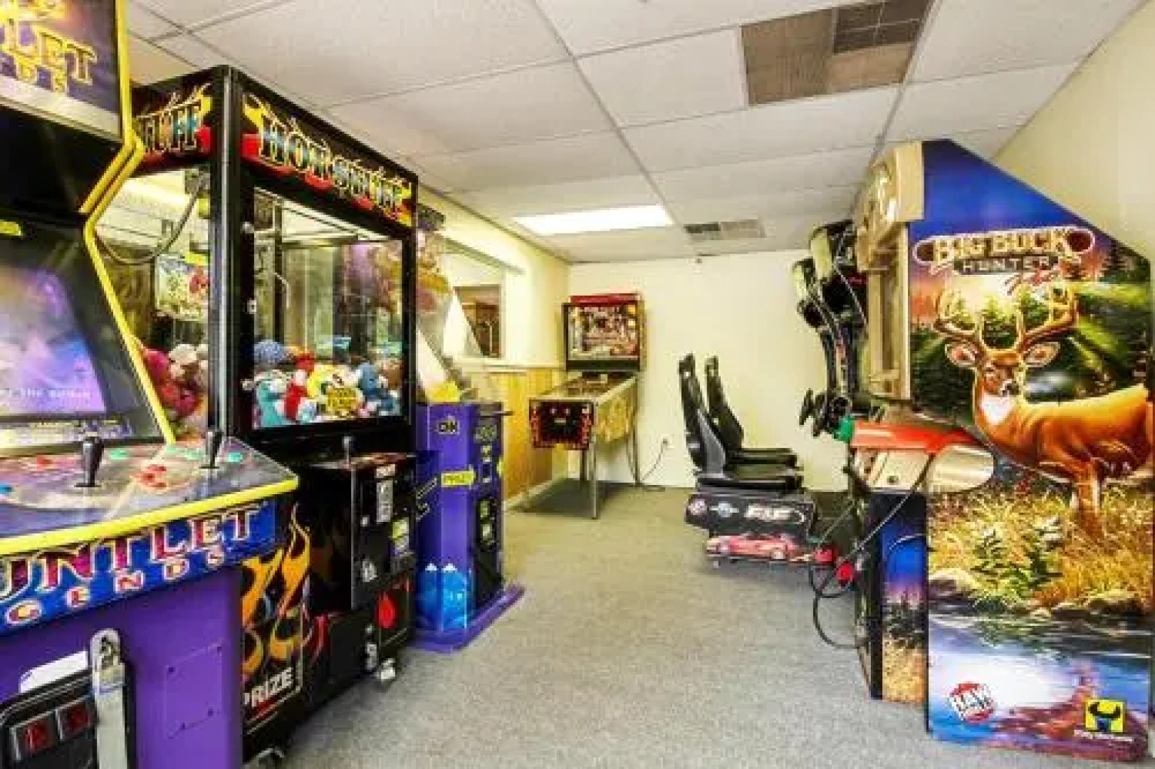 Hershey Camping Resort Loft Park Model 8