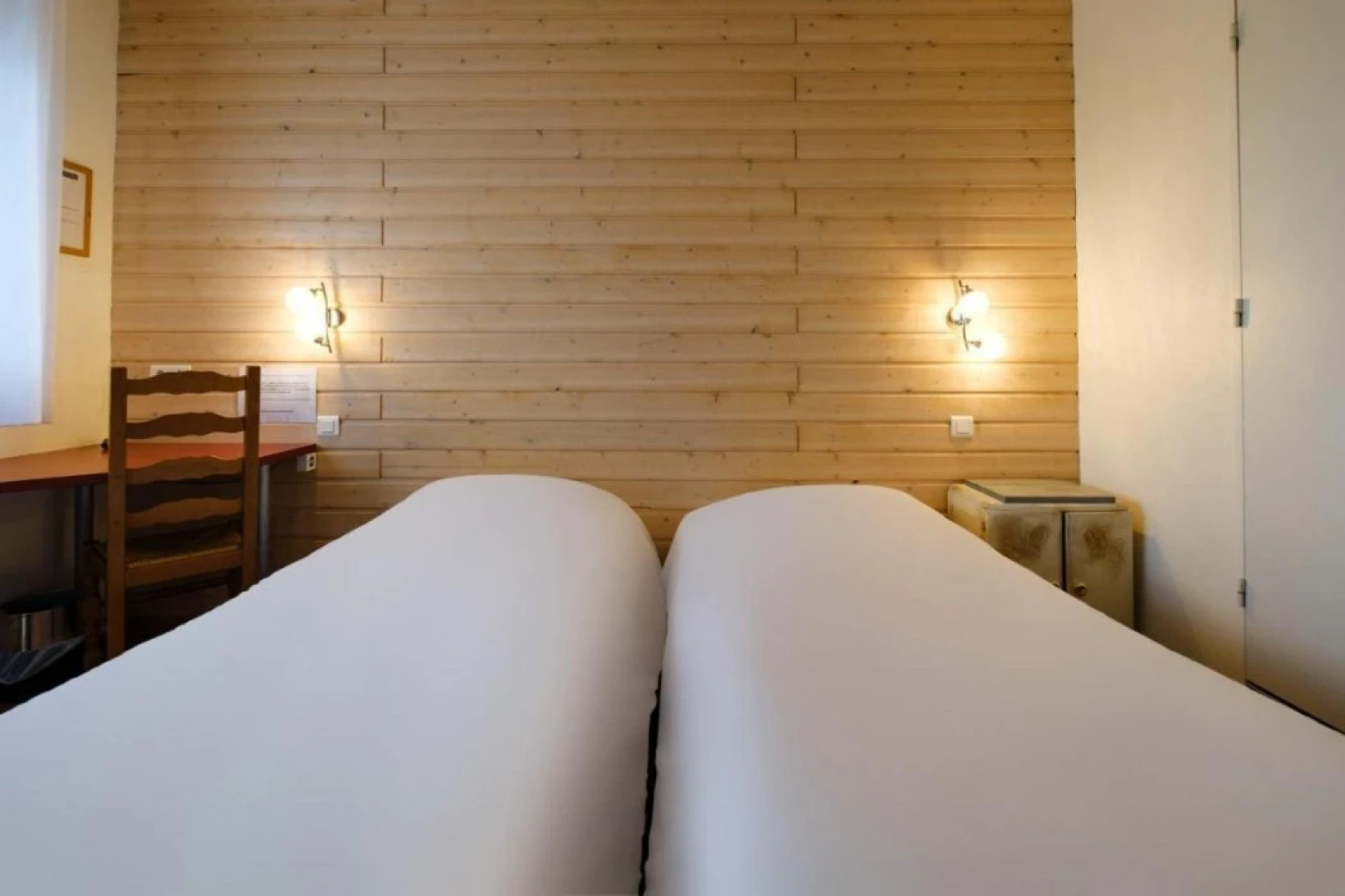 Castor Hotel